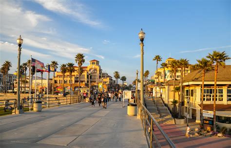 Huntington City Beach: What to Expect .